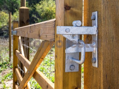 Kit valla candado para puerta de campo
